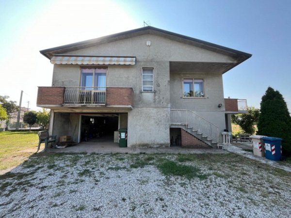 casa indipendente in vendita a Veggiano