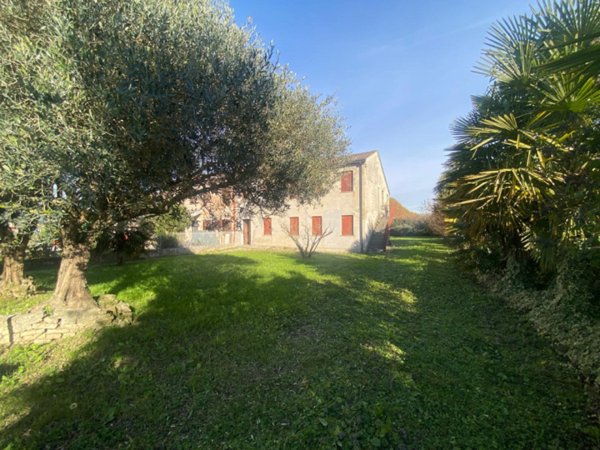 casa indipendente in vendita a Veggiano