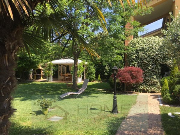 casa semindipendente in vendita a Veggiano