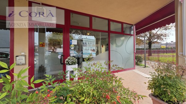 negozio in vendita a Veggiano