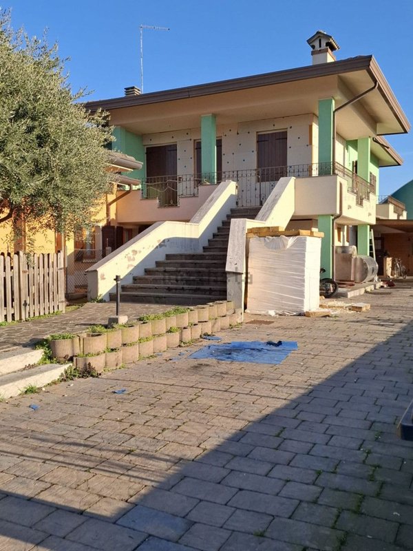 casa indipendente in vendita a Veggiano