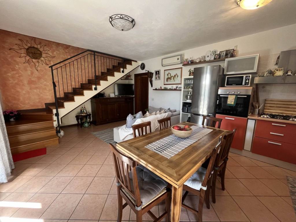 casa semindipendente in vendita a Veggiano