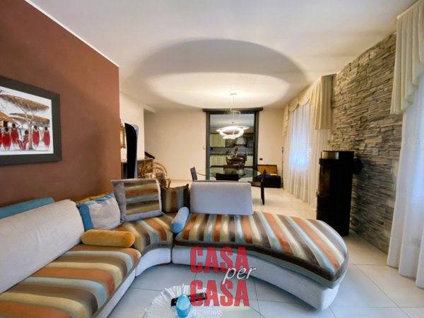 casa indipendente in vendita a Vescovana