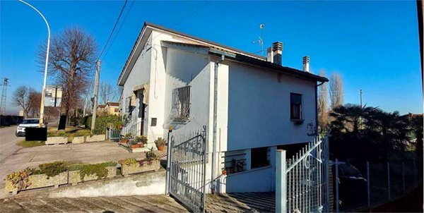 casa indipendente in vendita a Vescovana