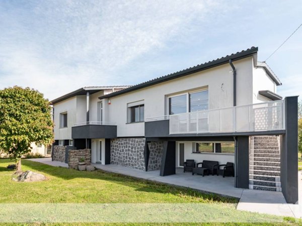 casa indipendente in vendita a Vescovana