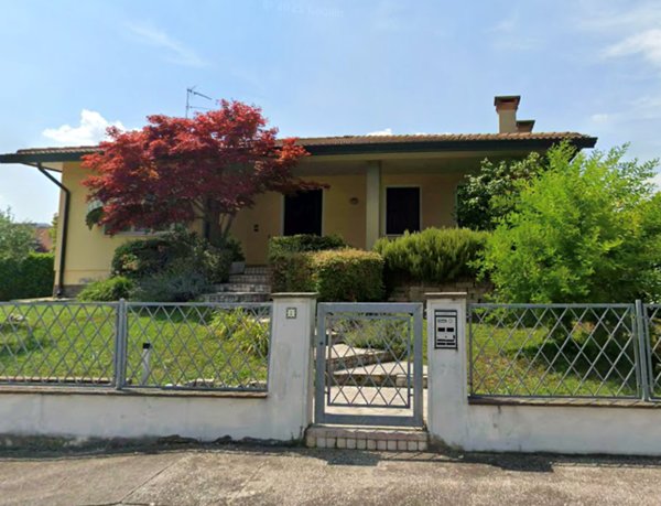 casa indipendente in vendita a Vescovana