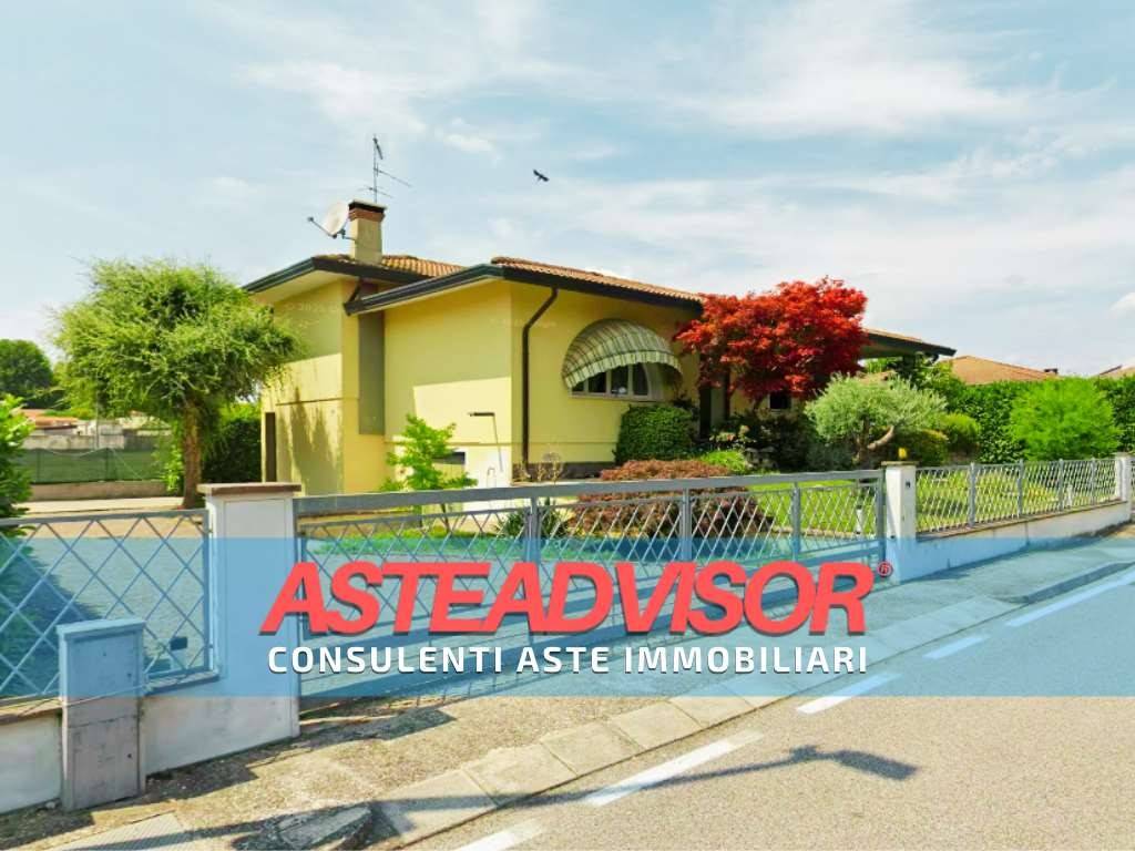 casa indipendente in vendita a Vescovana