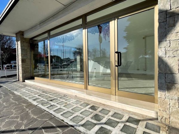 negozio in vendita a Vigodarzere in zona Saletto