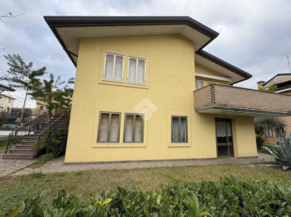 casa indipendente in vendita a Vigodarzere