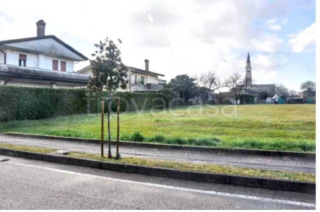 terreno edificabile in vendita a Vigodarzere in zona Tavo