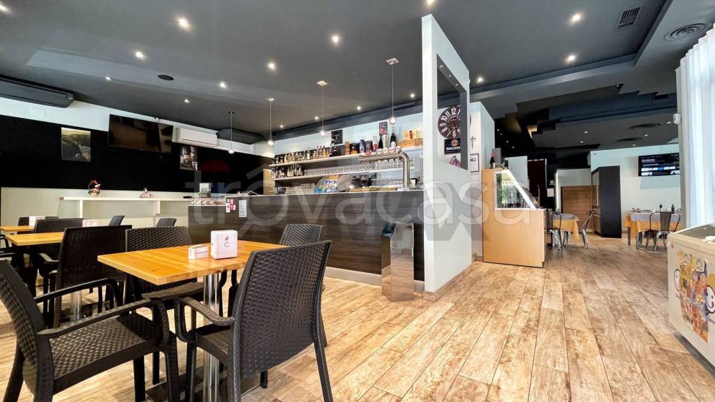 negozio in vendita a Vigodarzere in zona Saletto