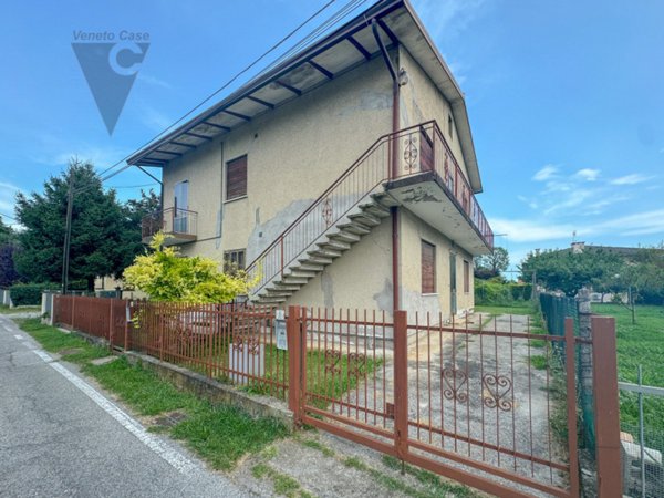 casa indipendente in vendita a Vigonza in zona Peraga