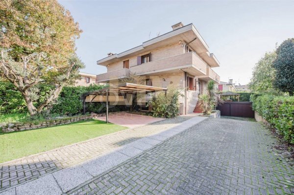 casa indipendente in vendita a Vigonza in zona Perarolo