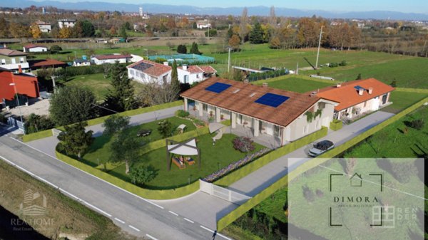 casa indipendente in vendita a Vigonza in zona Peraga