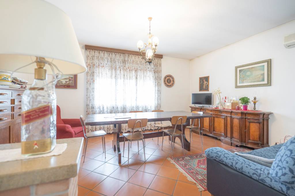 casa indipendente in vendita a Vigonza in zona Perarolo