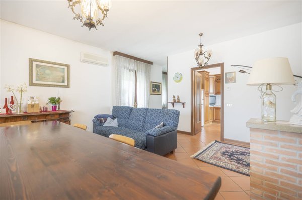 casa indipendente in vendita a Vigonza in zona Perarolo