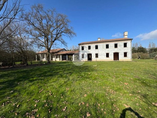 casa indipendente in vendita a Vigonza in zona Peraga
