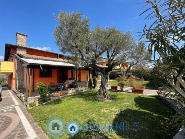 casa indipendente in vendita a Vigonza in zona Codiverno