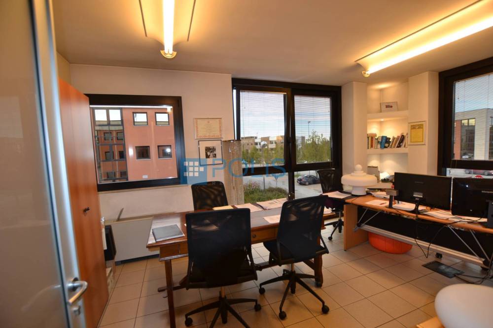 ufficio in vendita a Vigonza in zona Peraga