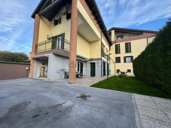 casa indipendente in vendita a Vigonza in zona Pionca