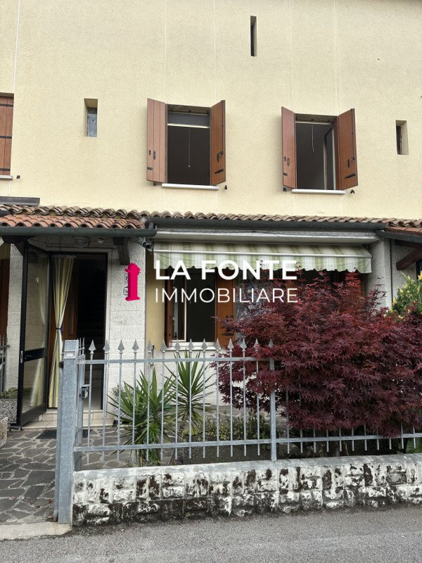 casa indipendente in vendita a Vigonza in zona Perarolo