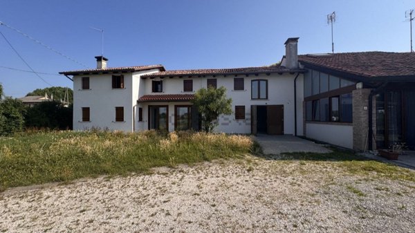 casa indipendente in vendita a Vigonza in zona Peraga