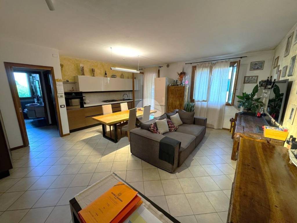 appartamento in vendita a Vigonza in zona Codiverno
