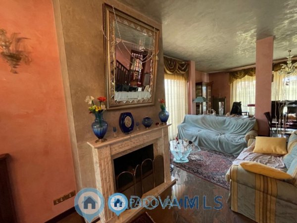 casa indipendente in vendita a Vigonza in zona Codiverno