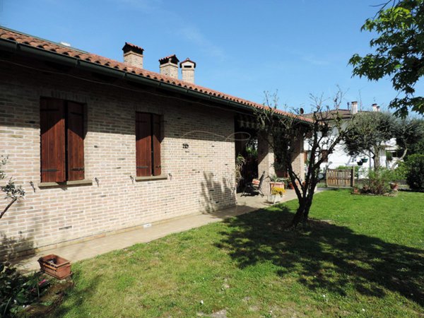 casa indipendente in vendita a Vigonza in zona Peraga