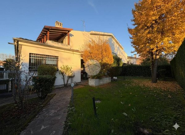 casa indipendente in vendita a Vigonza in zona Peraga