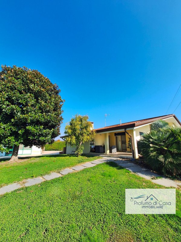 casa indipendente in vendita a Vigonza in zona Carpane