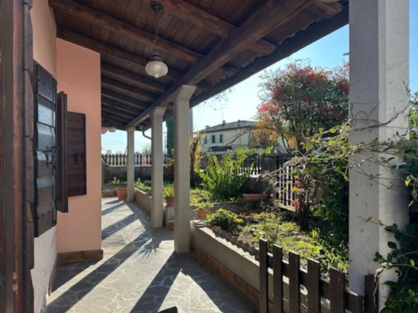casa indipendente in vendita a Vigonza in zona Peraga