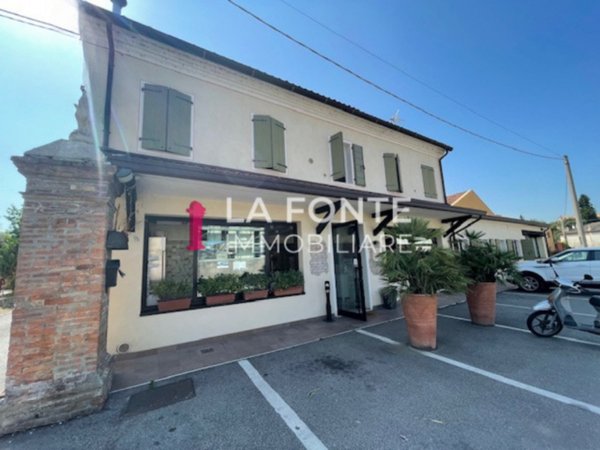 negozio in vendita a Vigonza in zona Peraga