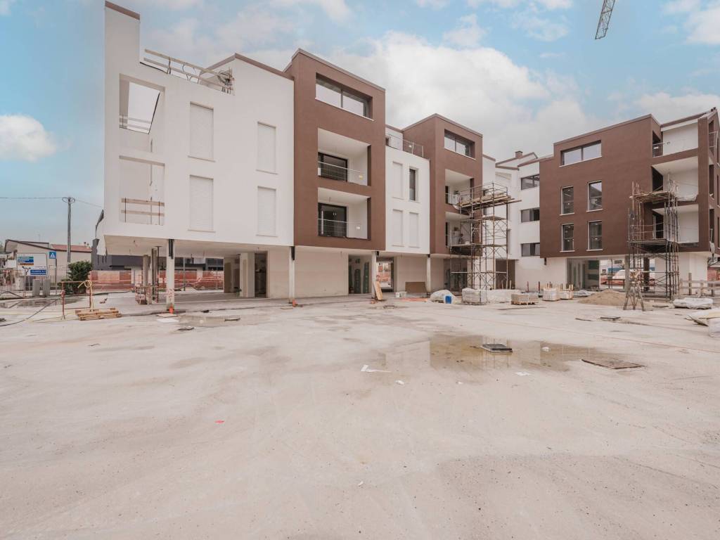 negozio in vendita a Vigonza in zona Peraga