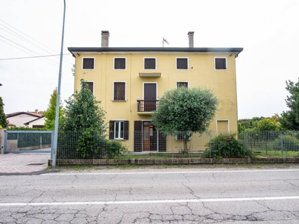 casa indipendente in vendita a Vigonza in zona Codiverno