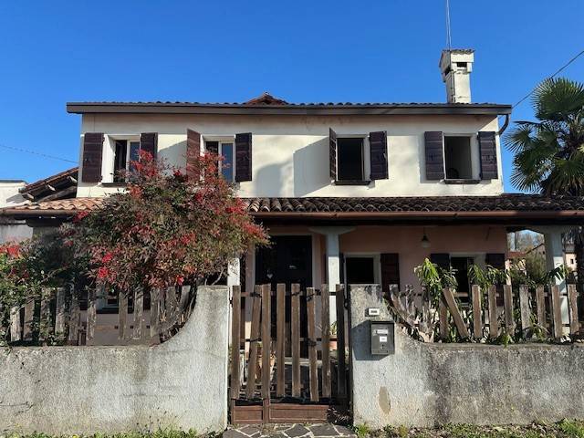 casa indipendente in vendita a Vigonza in zona Peraga