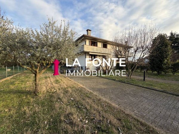 casa indipendente in vendita a Vigonza in zona Peraga