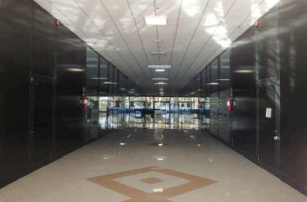 negozio in vendita a Vigonza in zona Perarolo