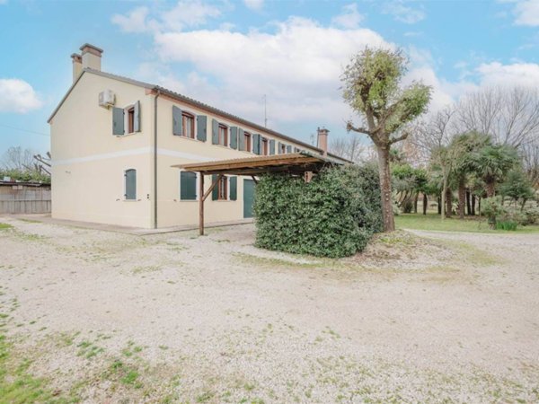 casa indipendente in vendita a Vigonza in zona Pionca