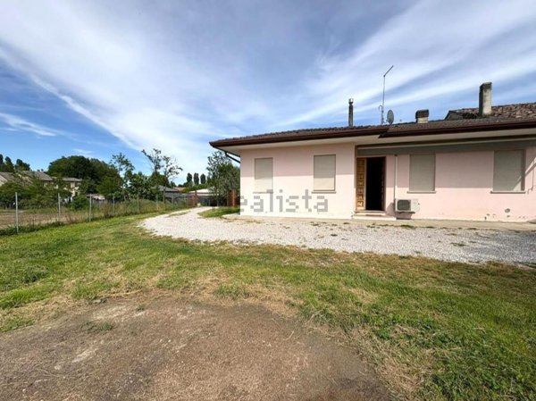 casa indipendente in vendita a Vigonza in zona Peraga