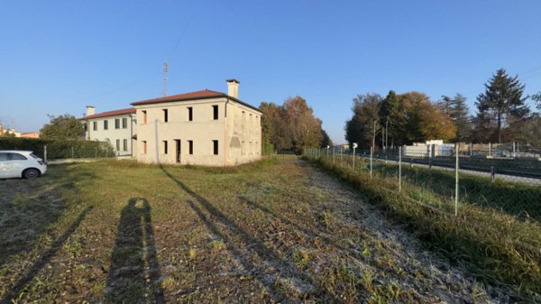 casa indipendente in vendita a Vigonza in zona Pionca