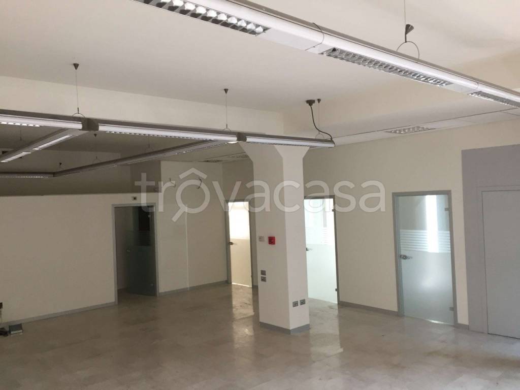 negozio in vendita a Vigonza in zona Peraga