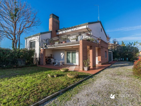 casa indipendente in vendita a Vigonza in zona Peraga