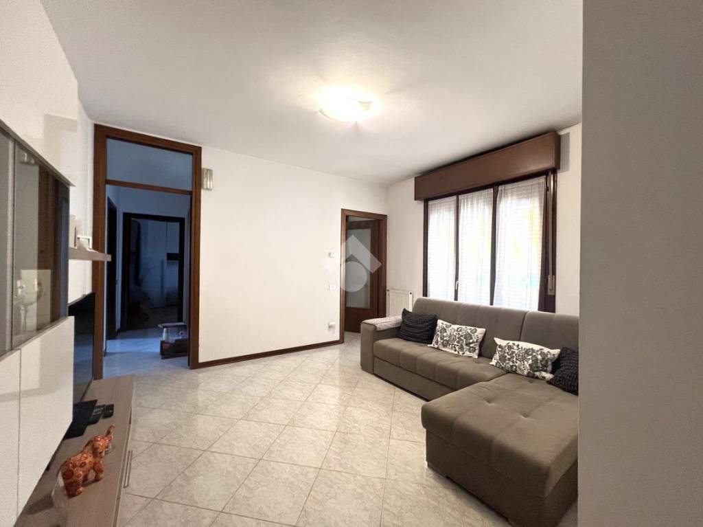 appartamento in vendita a Vigonza in zona Pionca