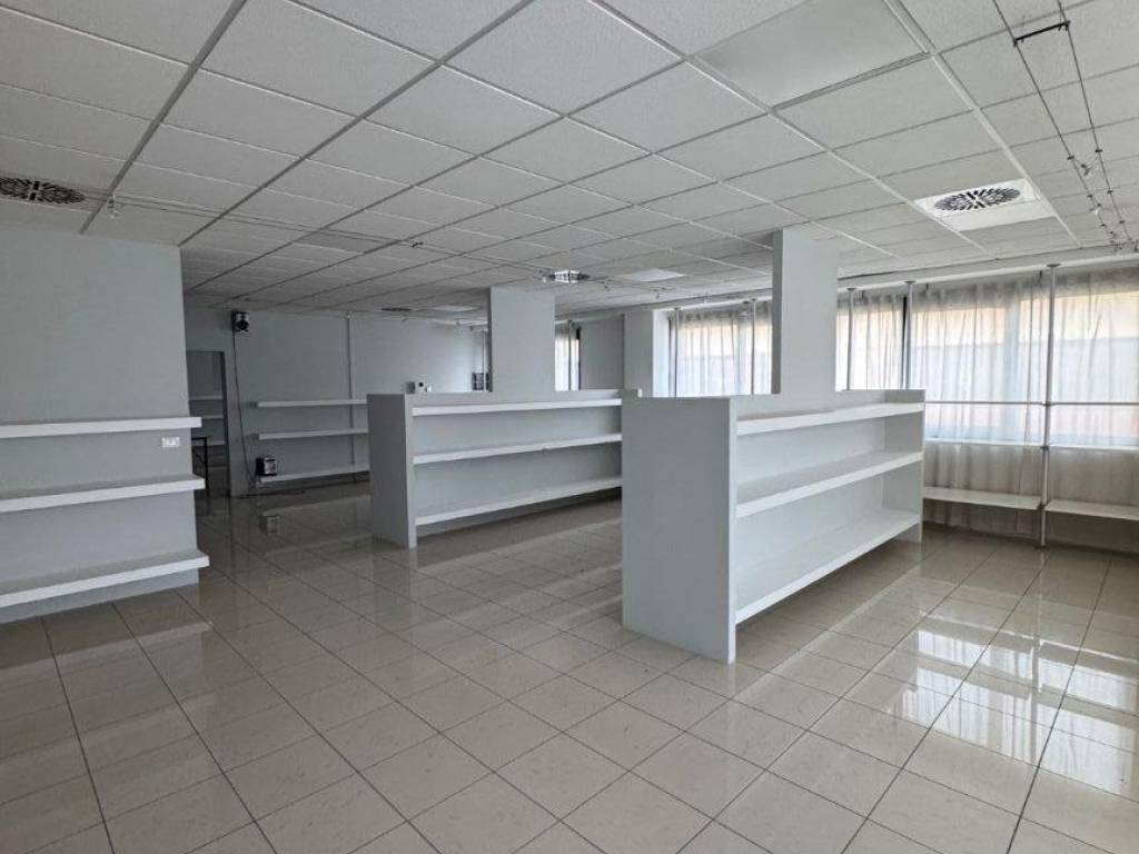 ufficio in vendita a Vigonza in zona Perarolo