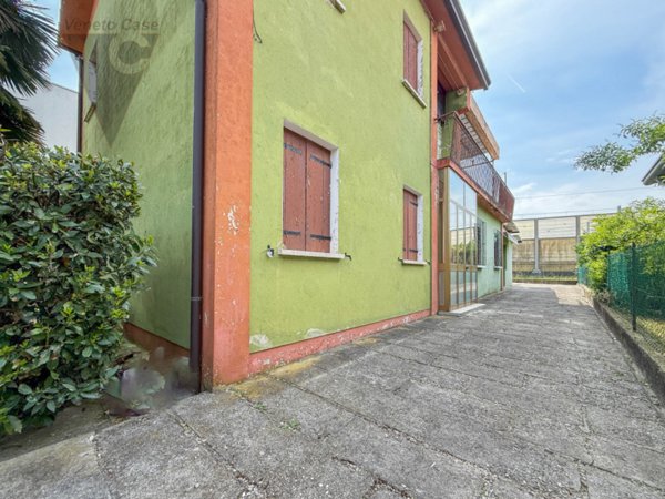 casa indipendente in vendita a Vigonza in zona Carpane