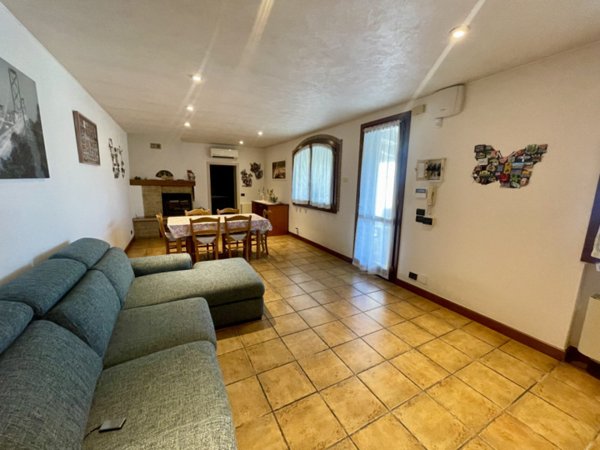 casa indipendente in vendita a Vigonza in zona Peraga