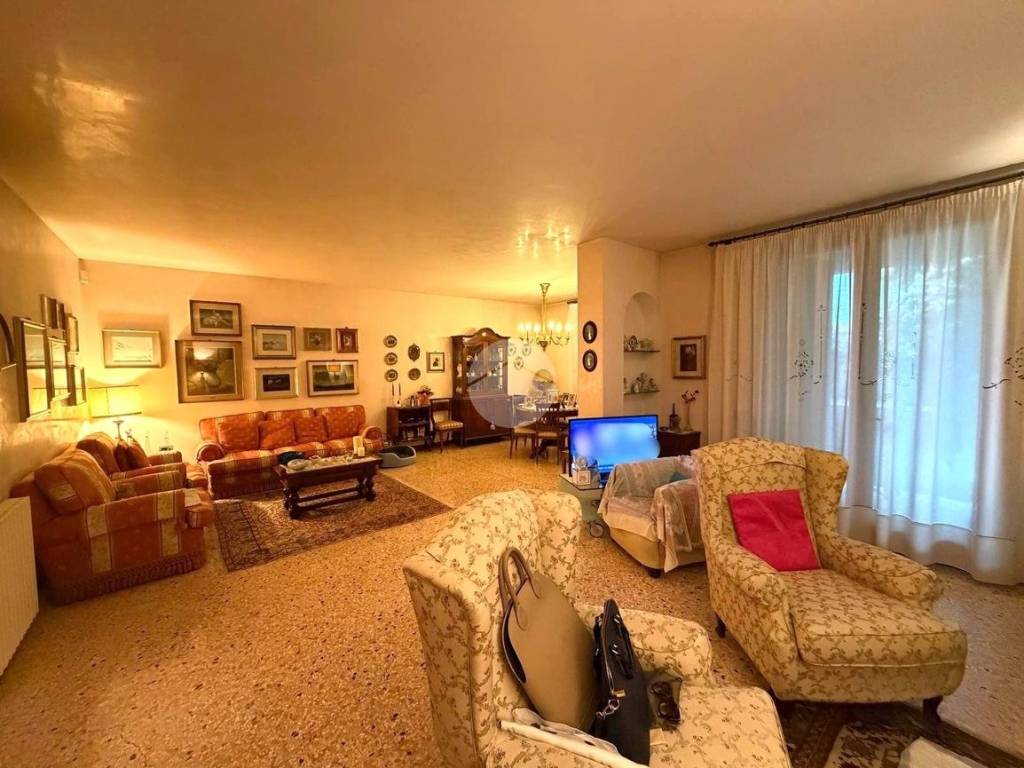 casa indipendente in vendita a Vigonza in zona Perarolo