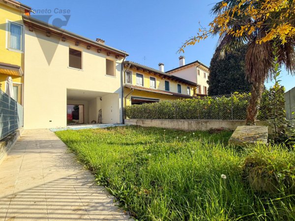 villetta a schiera in vendita a Vigonza in zona Perarolo