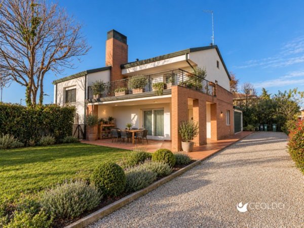 casa indipendente in vendita a Vigonza in zona Peraga